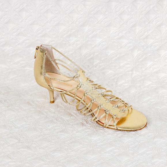 NWOT Enzo Angiolini gold gladiator heels - 10 - Picture 1 of 8